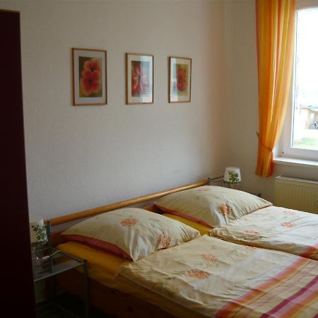 Uns Luett Wohnung Nossentiner Huette Esterno foto