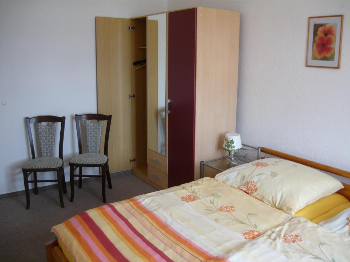 Uns Luett Wohnung Nossentiner Huette Esterno foto