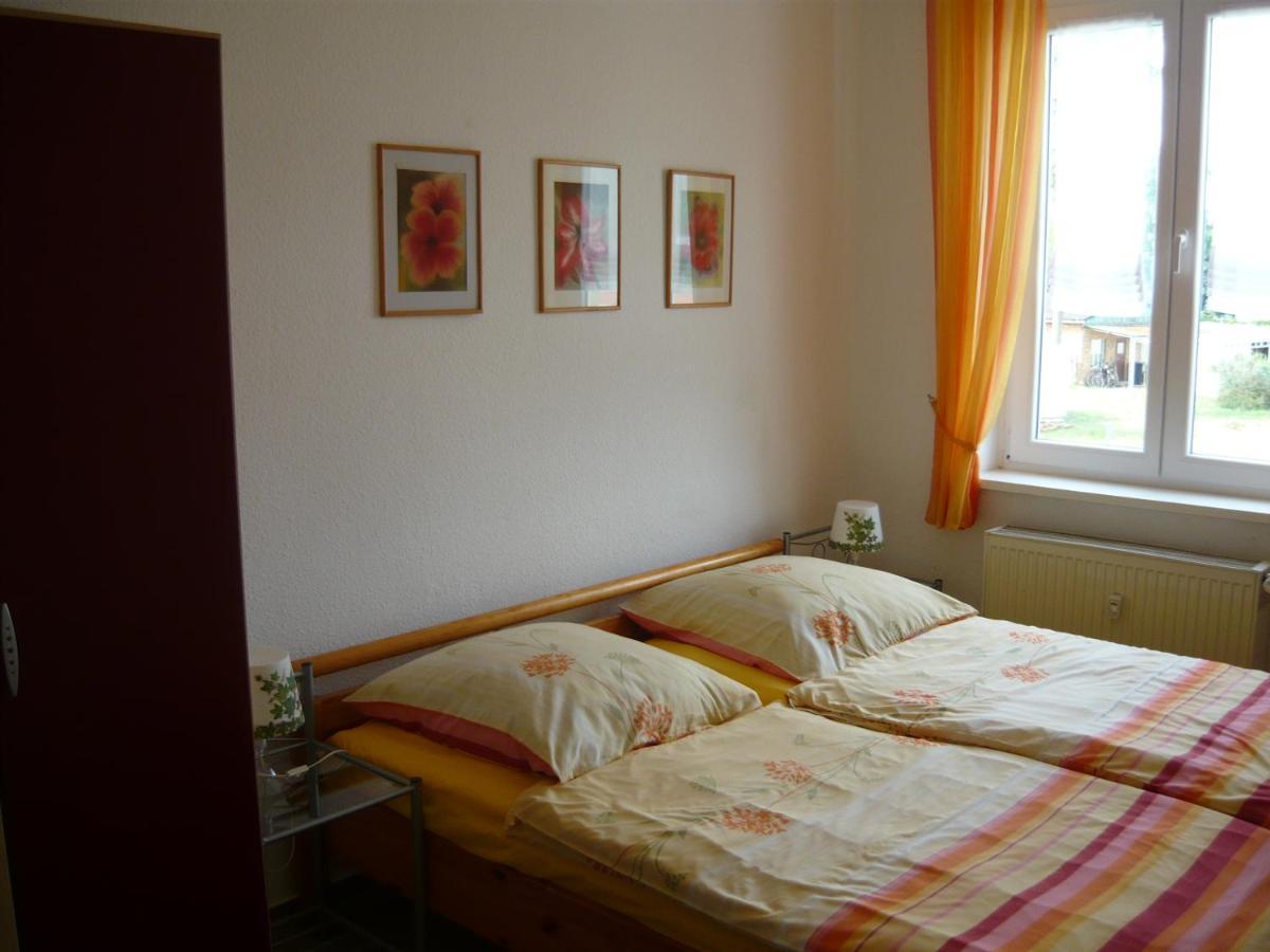 Uns Luett Wohnung Nossentiner Huette Esterno foto
