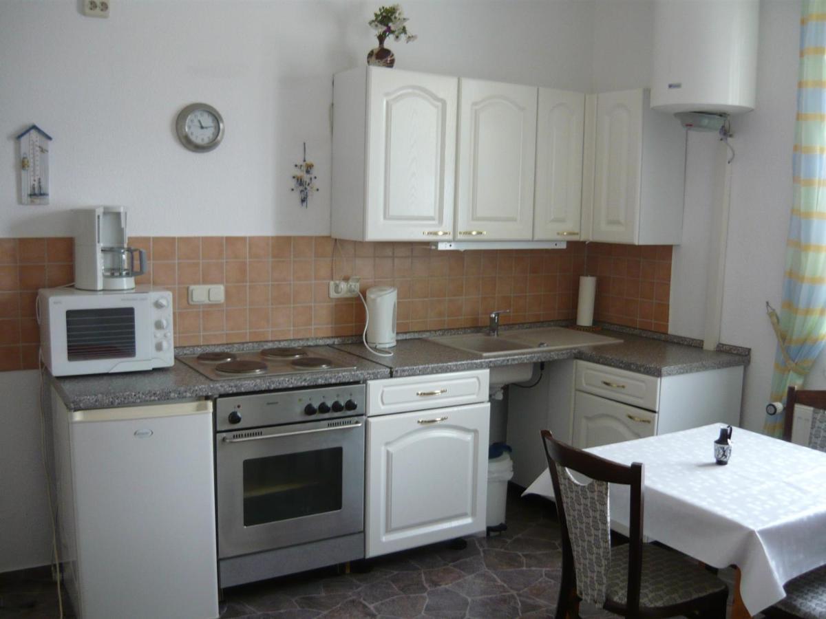 Uns Luett Wohnung Nossentiner Huette Esterno foto