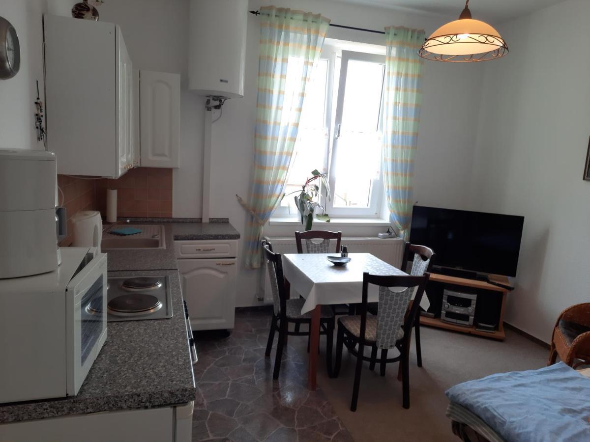 Uns Luett Wohnung Nossentiner Huette Esterno foto