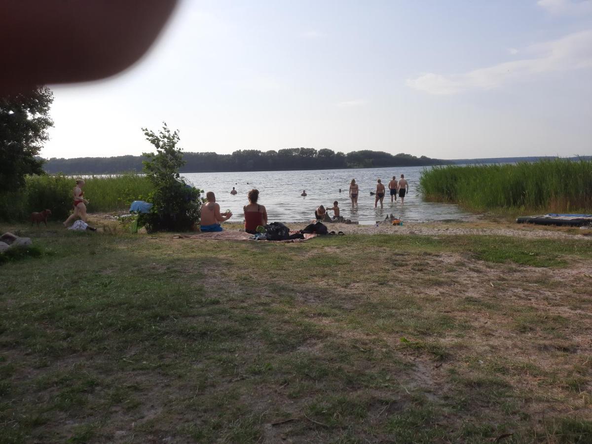 Uns Luett Wohnung Nossentiner Huette Esterno foto